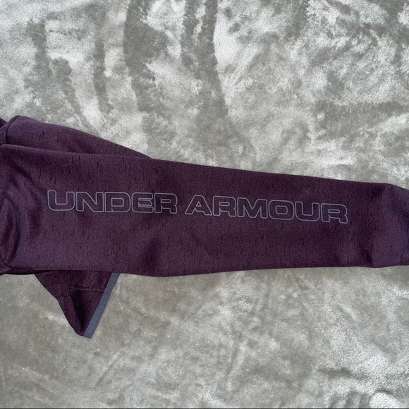 Under Armour Purple Hooded Sweatshirt Large Logo Hoodie with Front Pocket XL - Picture 4 of 8
